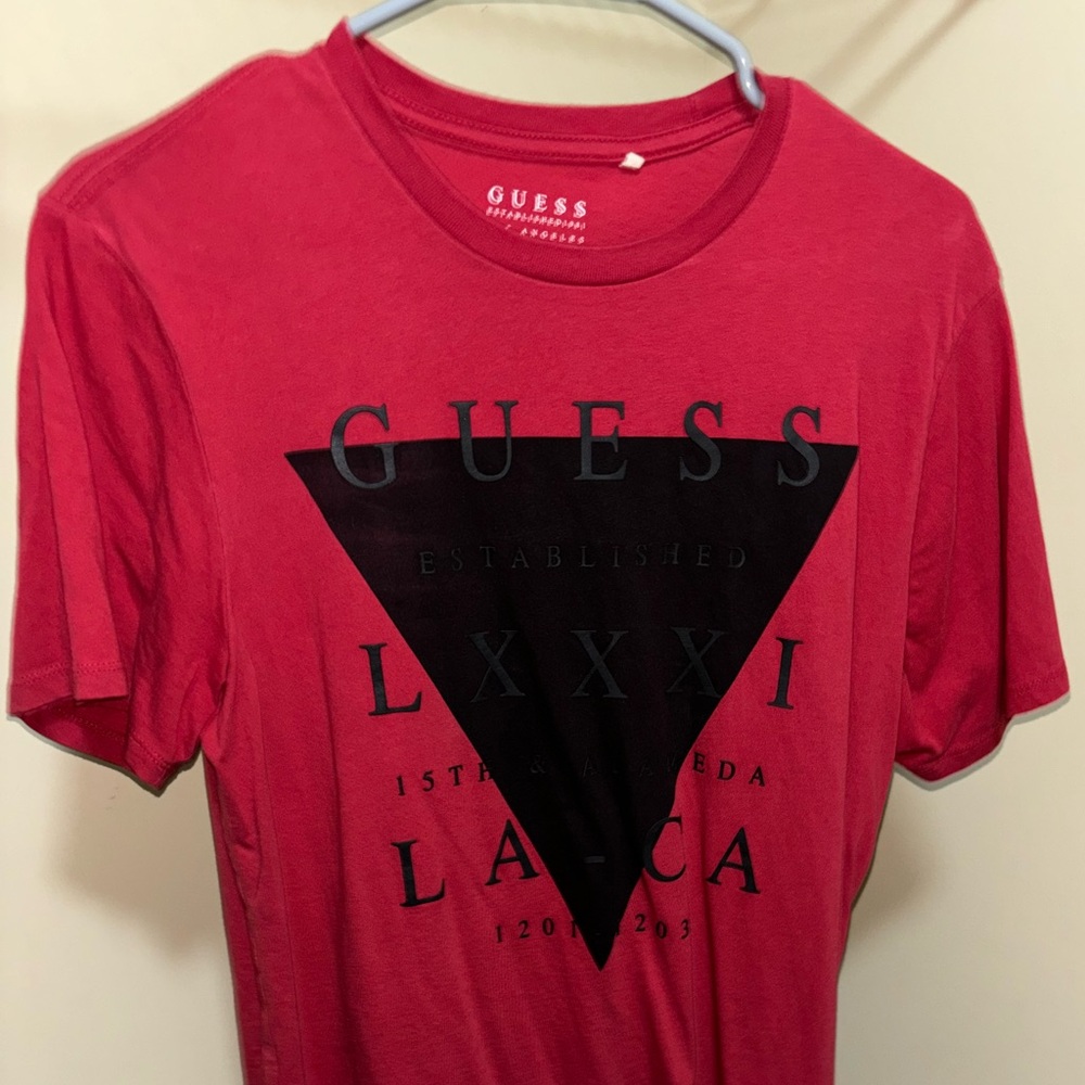 guess tee